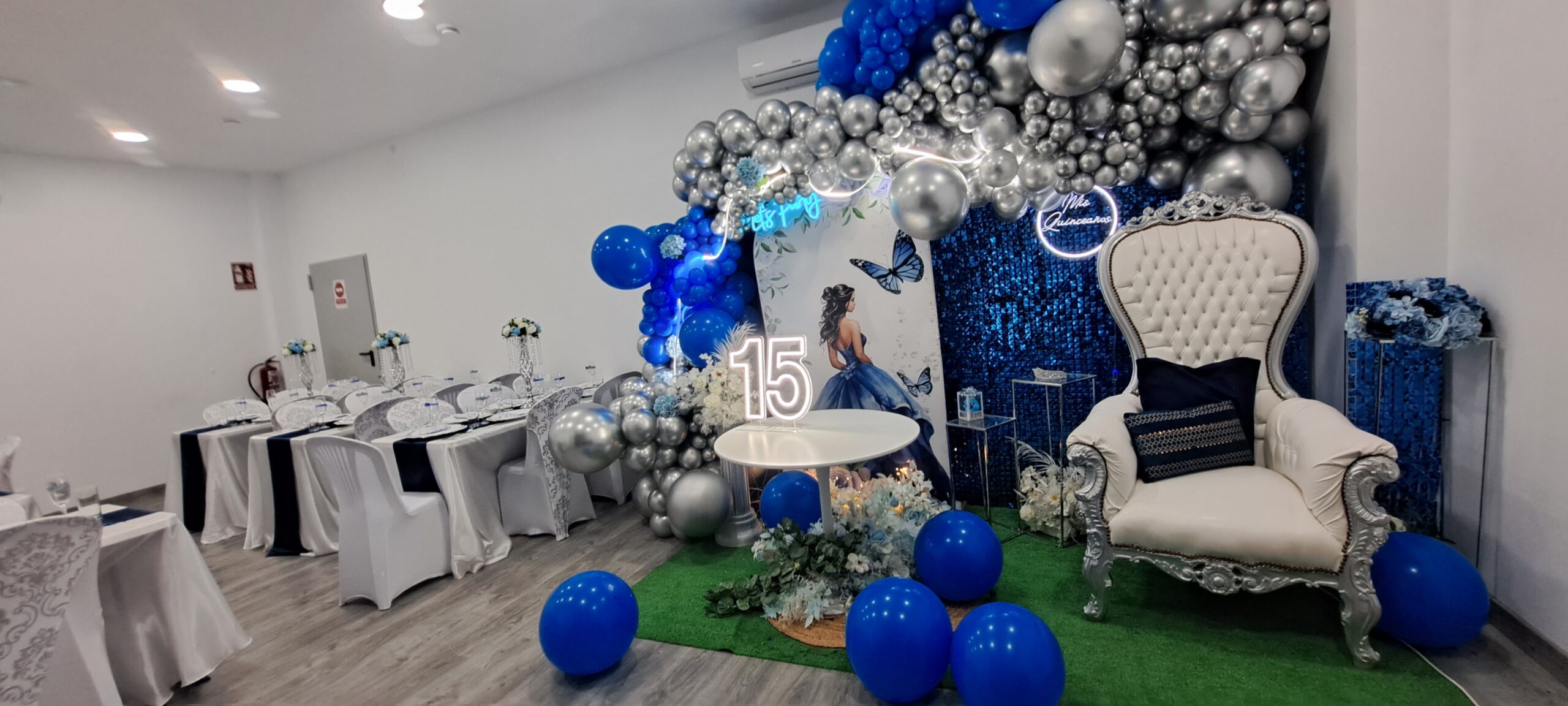 Decoración de salón para celebraciones en Madrid