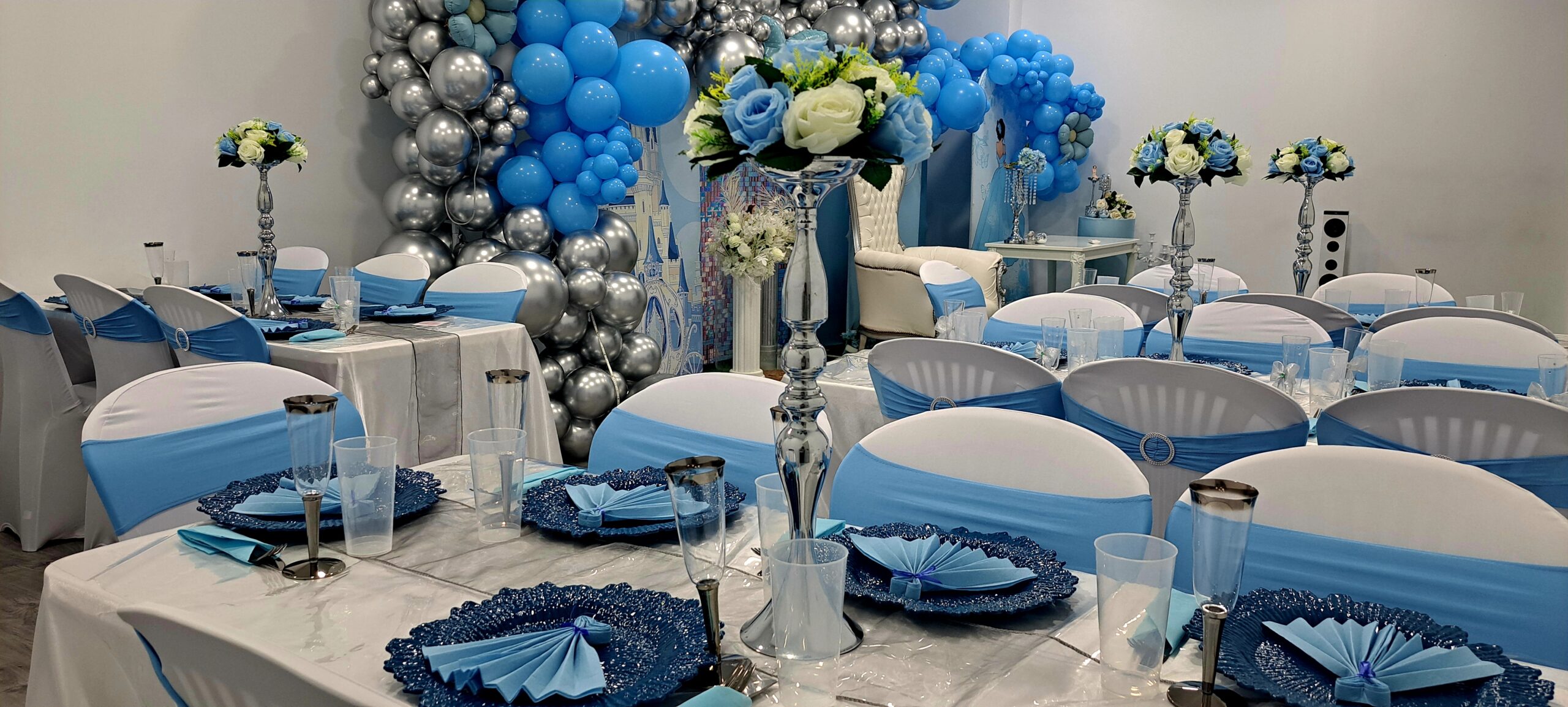 Salón para eventos en Madrid preparado para una celebración